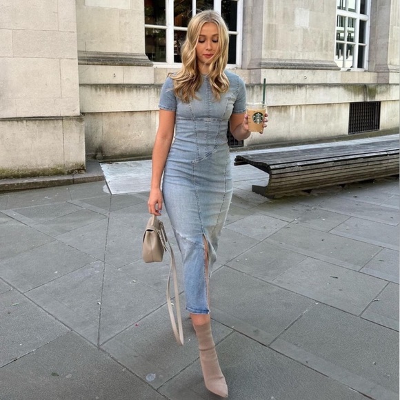 mini dark denim dress Lady Black Tie - Autumn Days - Long Sleeve Silk Satin Colors:Emerald Green 773 Garment Pattern_Contemporary Women's Light Blue Button 68% Cotton 30% Polyester